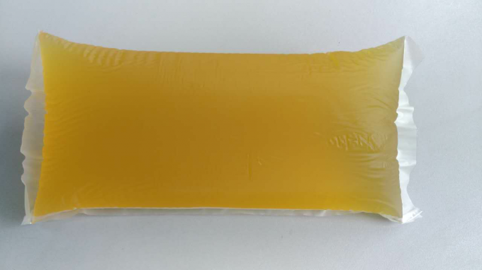 खाद्य पैकेजिंग पेपर लेबलिंग के लिए सिंथेटिक रबर ठोस गर्म पिघल गोंद चिपकने वाला: 0